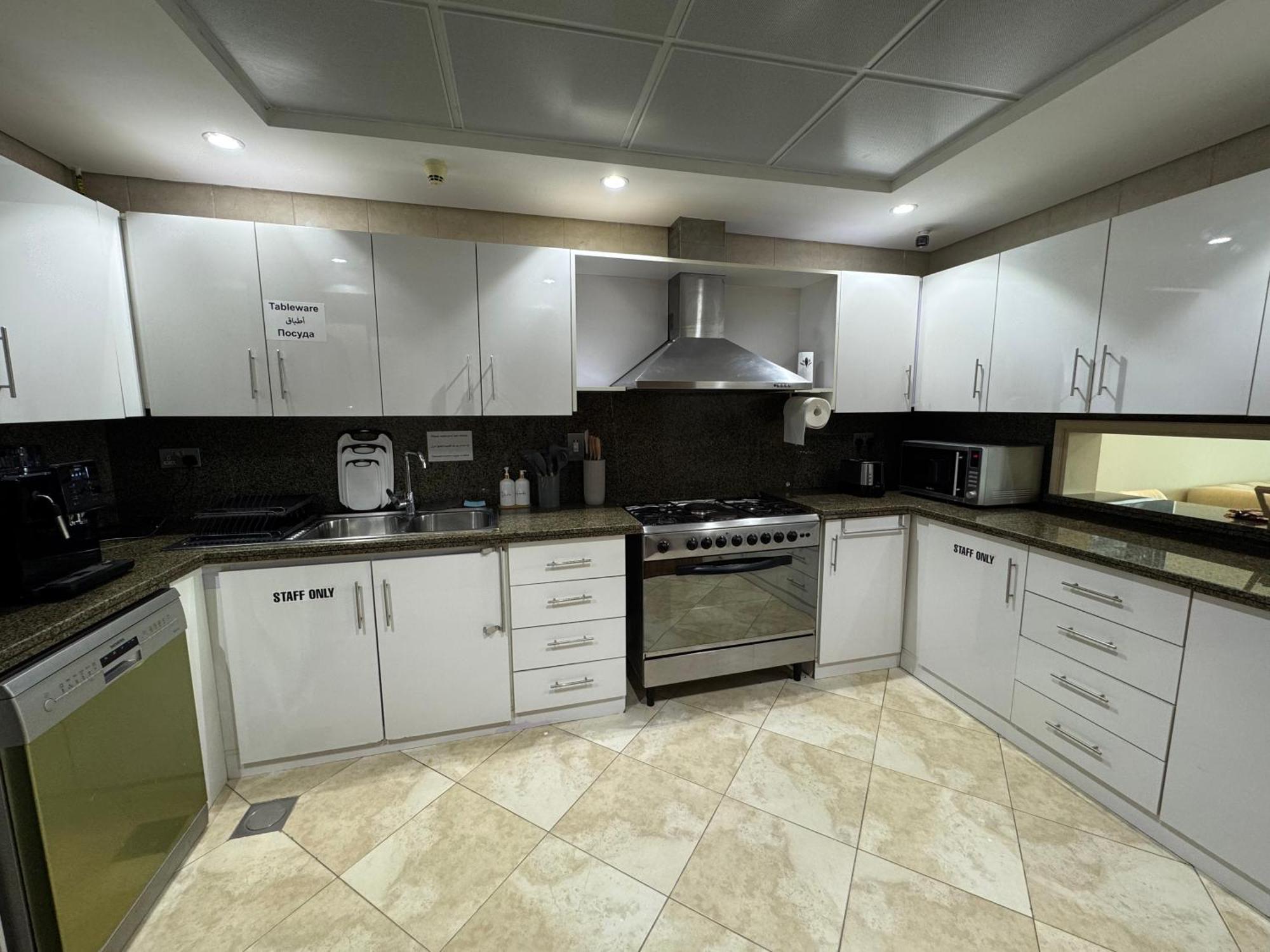 4 All Friends Jbr, Sea View Ντουμπάι Εξωτερικό φωτογραφία
